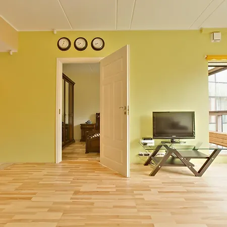 Daily At Lootsi Street Near Nautica Centrum - D Port Terminal Διαμέρισμα *